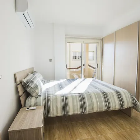 Artemis Apartment Larnaca